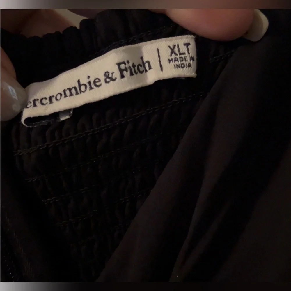 Abercrombie & Fitch long sleeve dress in black - Picture 6 of 6